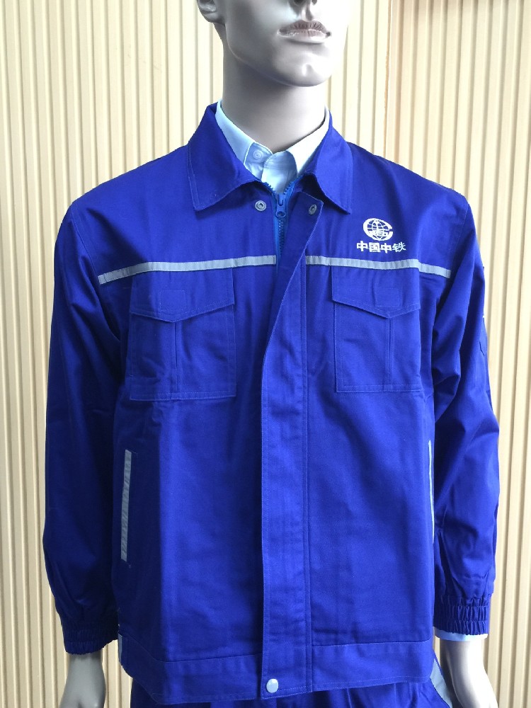 大型企業工作服定制，企業工作服款式定做logo。